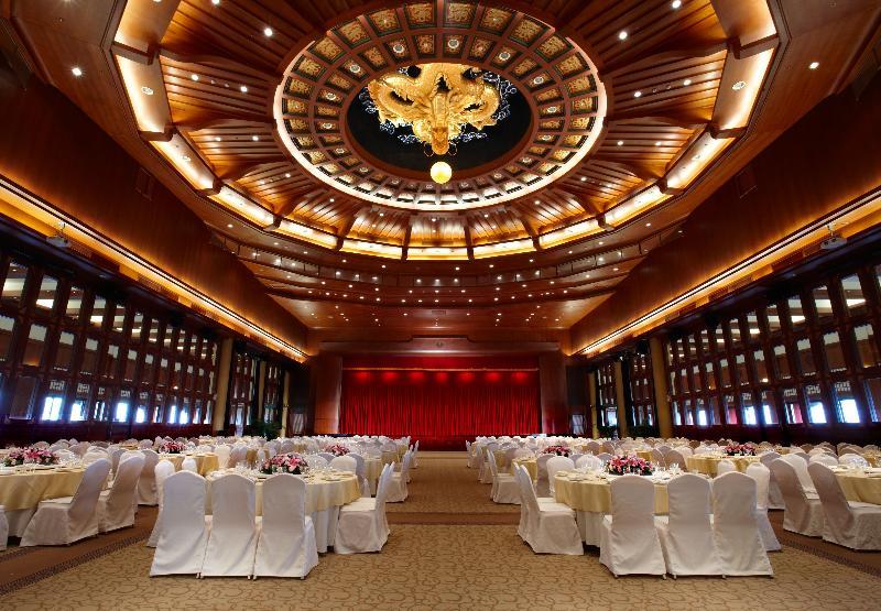 The Grand Hotel Taipei Exterior photo The Great Hall